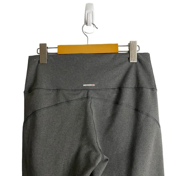 Aerie Women's Gray Chill. Play. Move 7/8 Legging - Picture 9 of 10